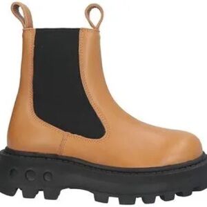 Simon Miller Scrambler Leather Lug-Sole Chelsea Boots